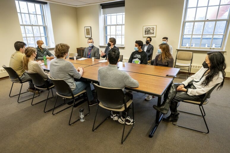 Lieutenant Governor Barnes, Representative Hong meet with UW student leaders